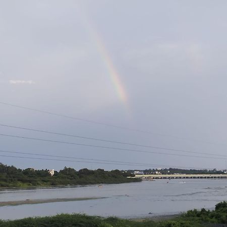 הוילה צ'נאי The Lake Farm House מראה חיצוני תמונה
