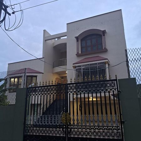 הוילה צ'נאי The Lake Farm House מראה חיצוני תמונה